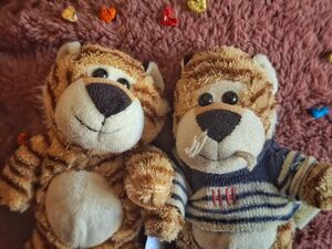 Tigris Crave and Caramella Crave Without Suits.jpg