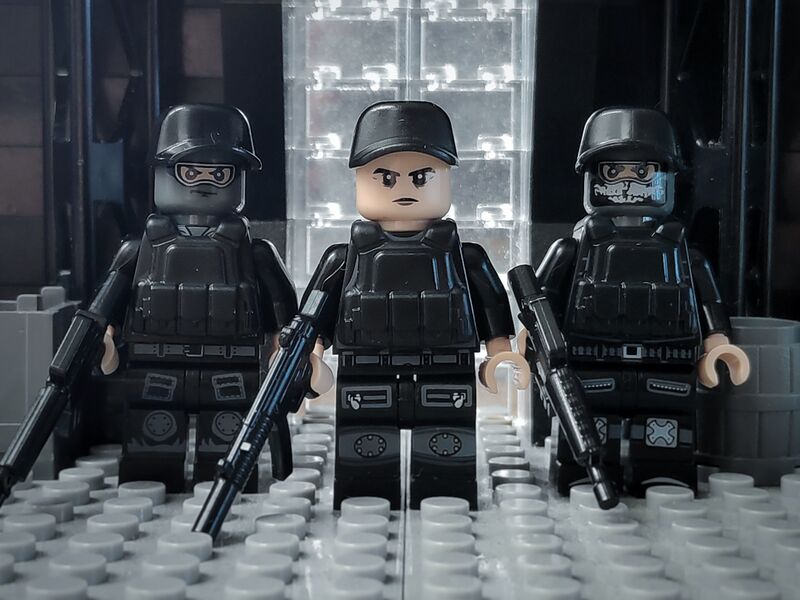 File:Schutzstaffel Soldiers 2.jpeg