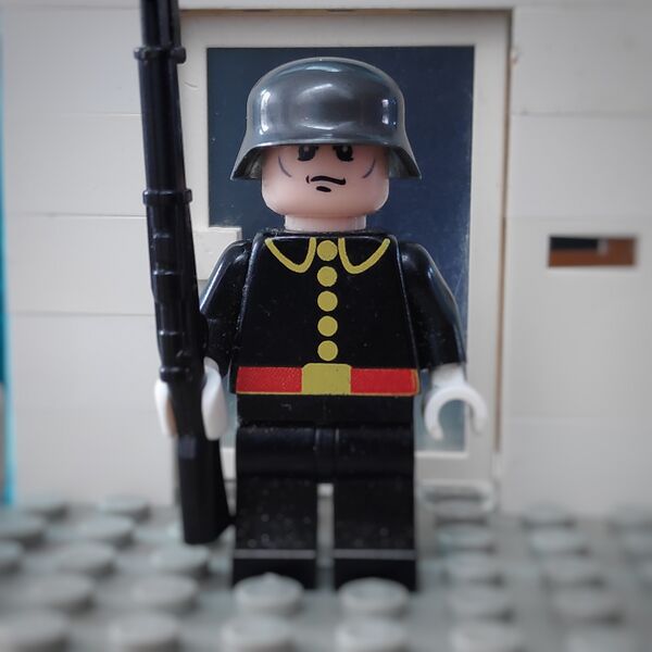 File:Royal Germanic Guard.jpeg
